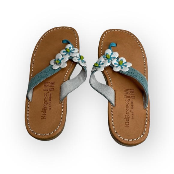 new Kid Express ❉ Martinique Leather Flip Flops Thongs Sandals ❉ Turquoise ❉ 12 - Picture 4 of 16